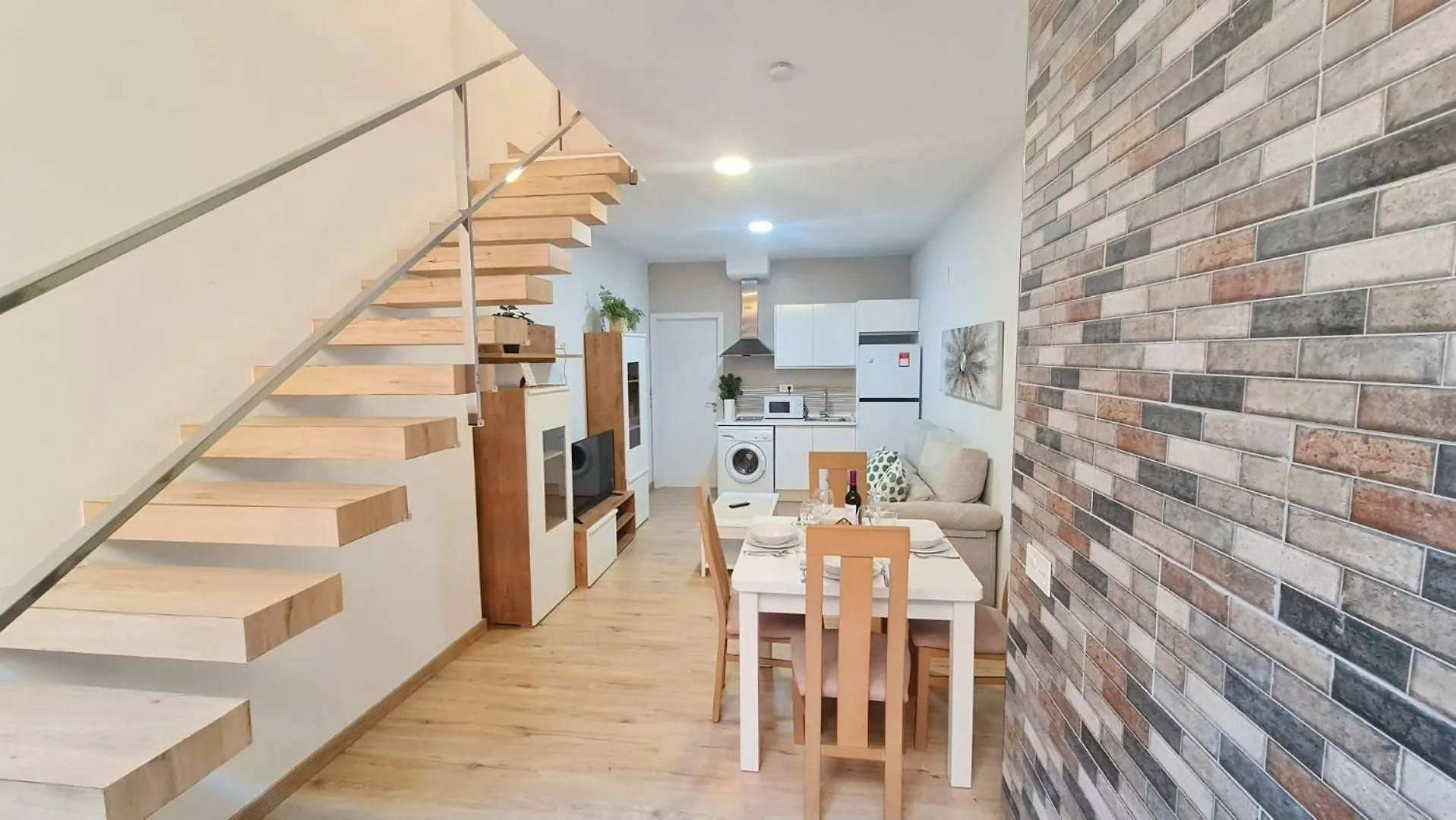 Duplex Huelin II & Beach Malaga Spain